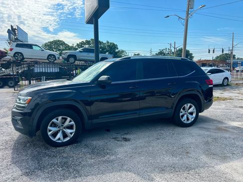 Used 2019 Volkswagen Atlas SE w/ Towing Package FWD image 5
