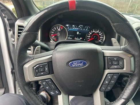 Used 2018 Ford F150 Raptor w/ Equipment Group 802A Luxury image 13