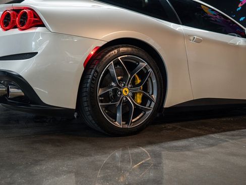 Used 2020 Ferrari GTC4Lusso T RWD image 20