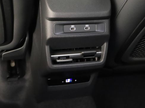 New 2026 Audi Q3 quattro 2.0T AWD/4WD image 21