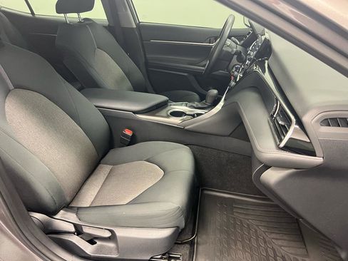 Used 2023 Toyota Camry LE image 13