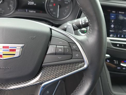 Used 2023 Cadillac XT5 Sportv w/ Technology Package AWD/4WD image 17