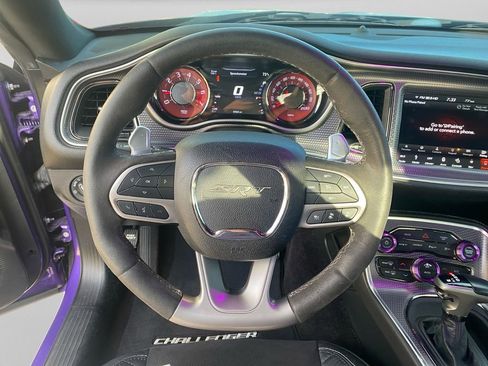 Used 2019 Dodge Challenger SRT Hellcat w/ Widebody Package RWD image 19