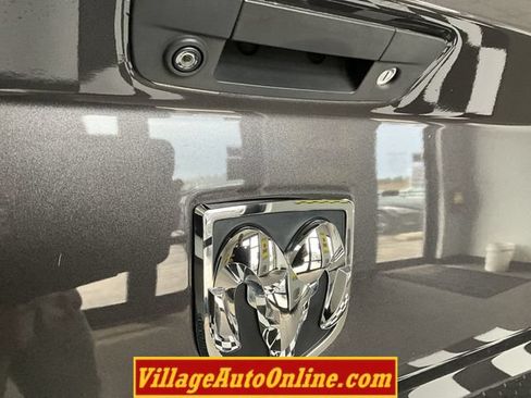 Used 2015 RAM 1500 Big Horn AWD/4WD image 30