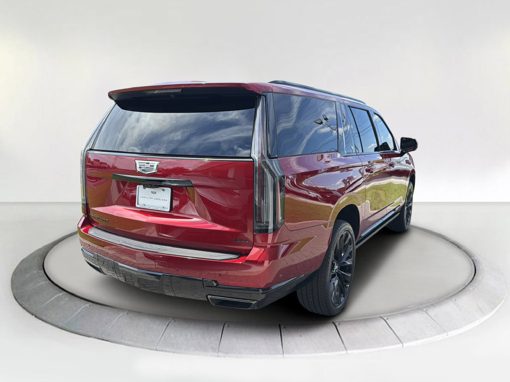 Certified 2026 Cadillac Escalade ESV Platinum Sport w/ LPO, ONYX Package AWD/4WD image 5