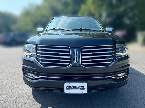 Used 2015 Lincoln Navigator 4WD w/ Equipment Group 101A Reserve image 3