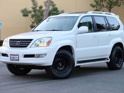Used 2007 Lexus GX 470 image 2