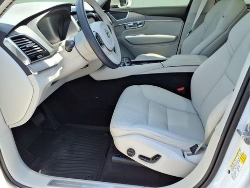 Used 2024 Volvo XC90 T8 Plus w/ Protection Package Premier AWD/4WD image 20