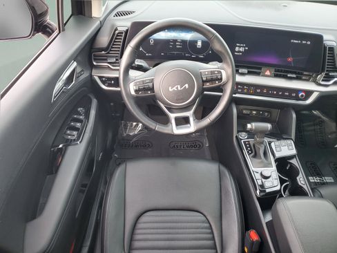 Certified 2025 Kia Sportage SX image 10