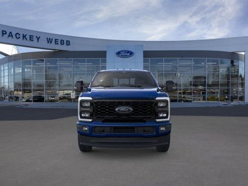 New 2026 Ford F250 Lariat w/ Black Appearance Package AWD/4WD image 8