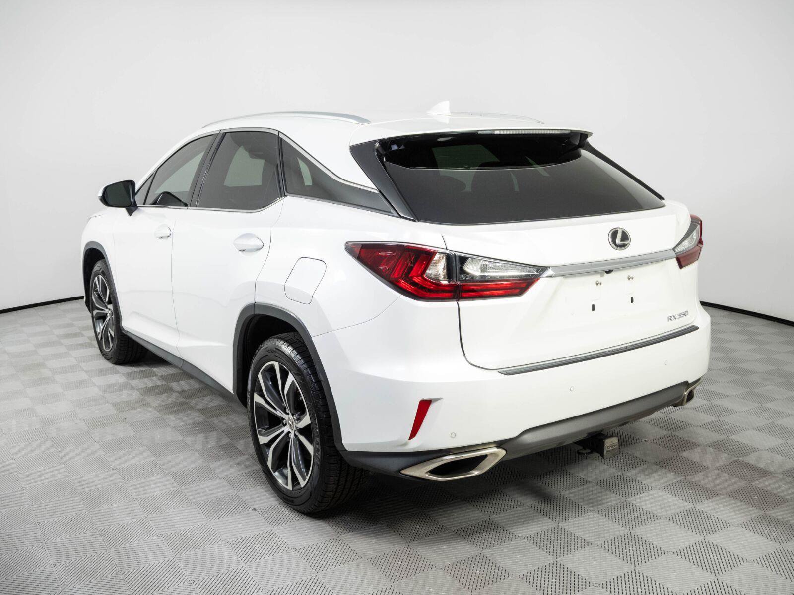 Used 2017 Lexus RX 350 FWD w/ Premium Package image 3