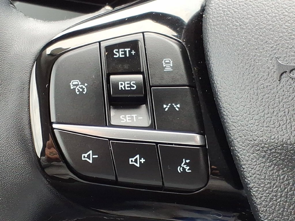 Used 2024 Ford Escape Active w/ Tech Pack #1 AWD/4WD image 22