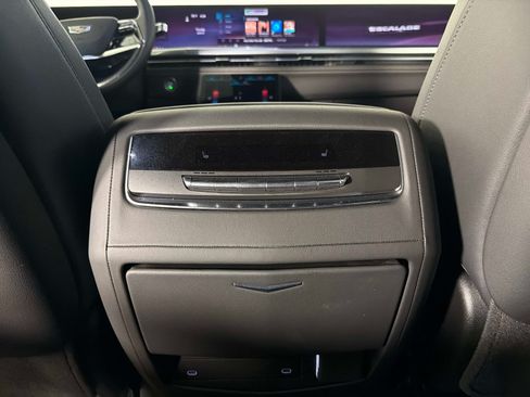 Used 2026 Cadillac Escalade Sport w/ LPO, ONYX Package AWD/4WD image 36