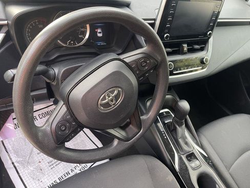 Used 2021 Toyota Corolla LE w/ Carpet Mat Package (TMS) FWD image 18
