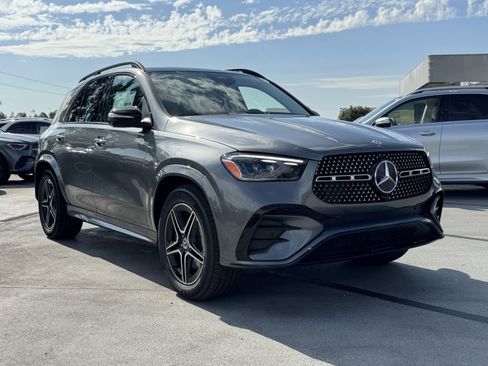 New 2026 Mercedes-Benz GLE 450 4MATIC image 2