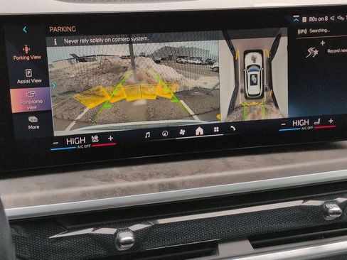 Used 2024 BMW X5 xDrive40i w/ Premium Package image 31