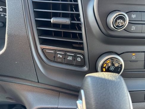 Used 2025 Ford Transit 250 148 Medium Roof Extended AWD image 50