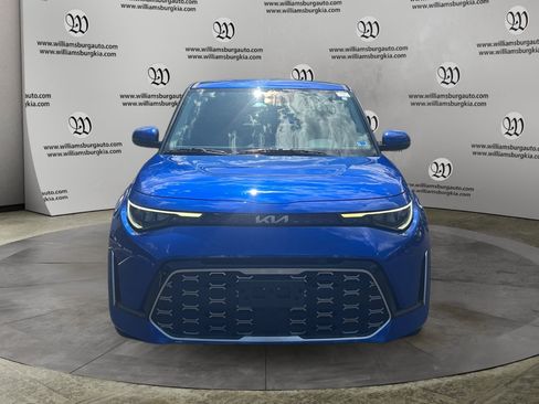 Used 2024 Kia Soul GT-Line w/ GT-Line Technology Package FWD image 8