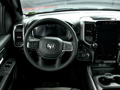 New 2025 RAM 1500 Big Horn AWD/4WD image 14