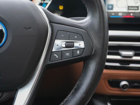 Certified 2023 BMW i4 eDrive35 w/ Premium Package RWD image 17