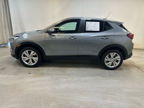 Used 2024 Buick Encore GX Preferred AWD/4WD image 8