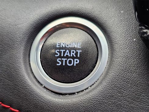 Used 2021 Toyota Highlander XSE image 27