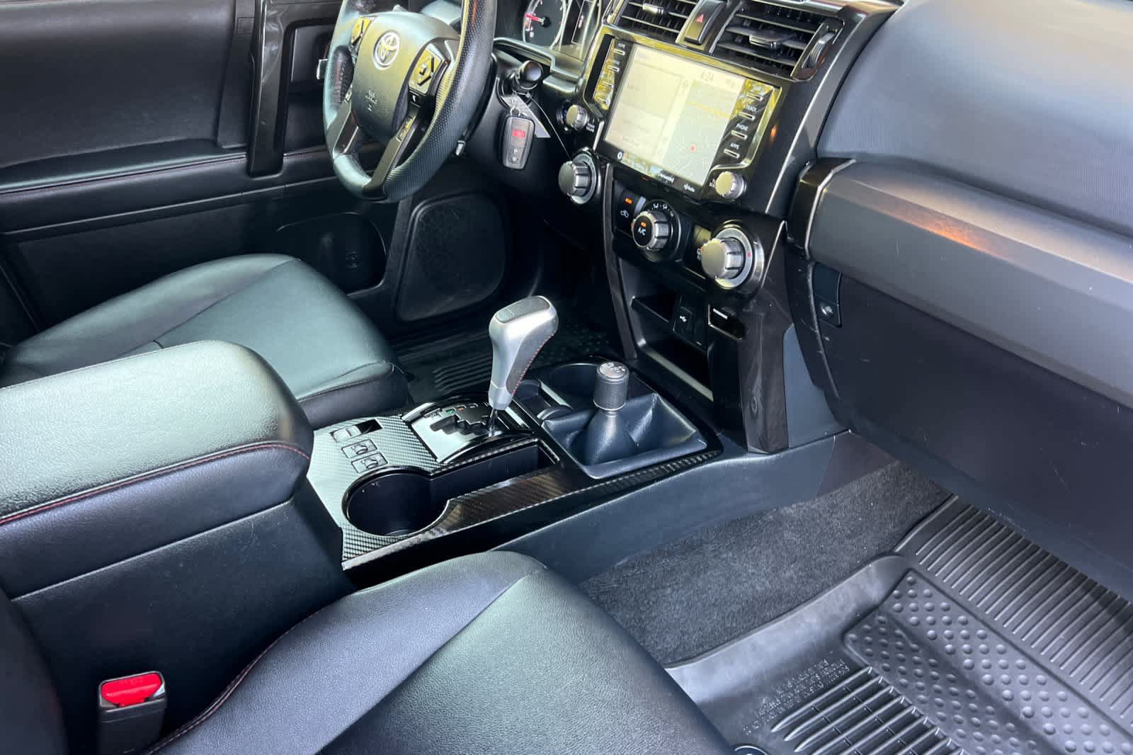 Used 2023 Toyota 4Runner TRD Off-Road Premium w/ Moonroof Package AWD/4WD image 17