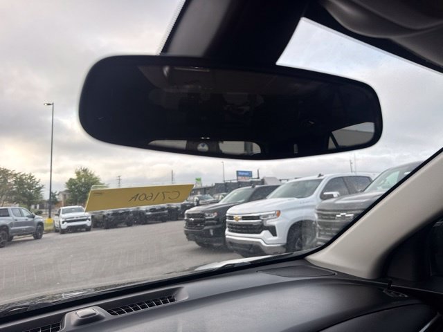 Used 2018 Chevrolet Equinox LT FWD image 22