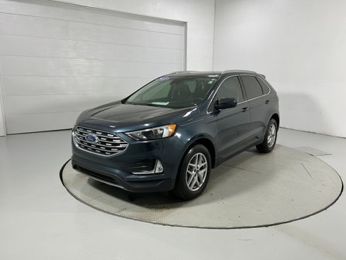 Used 2022 Ford Edge SEL w/ Convenience Package AWD/4WD image 19