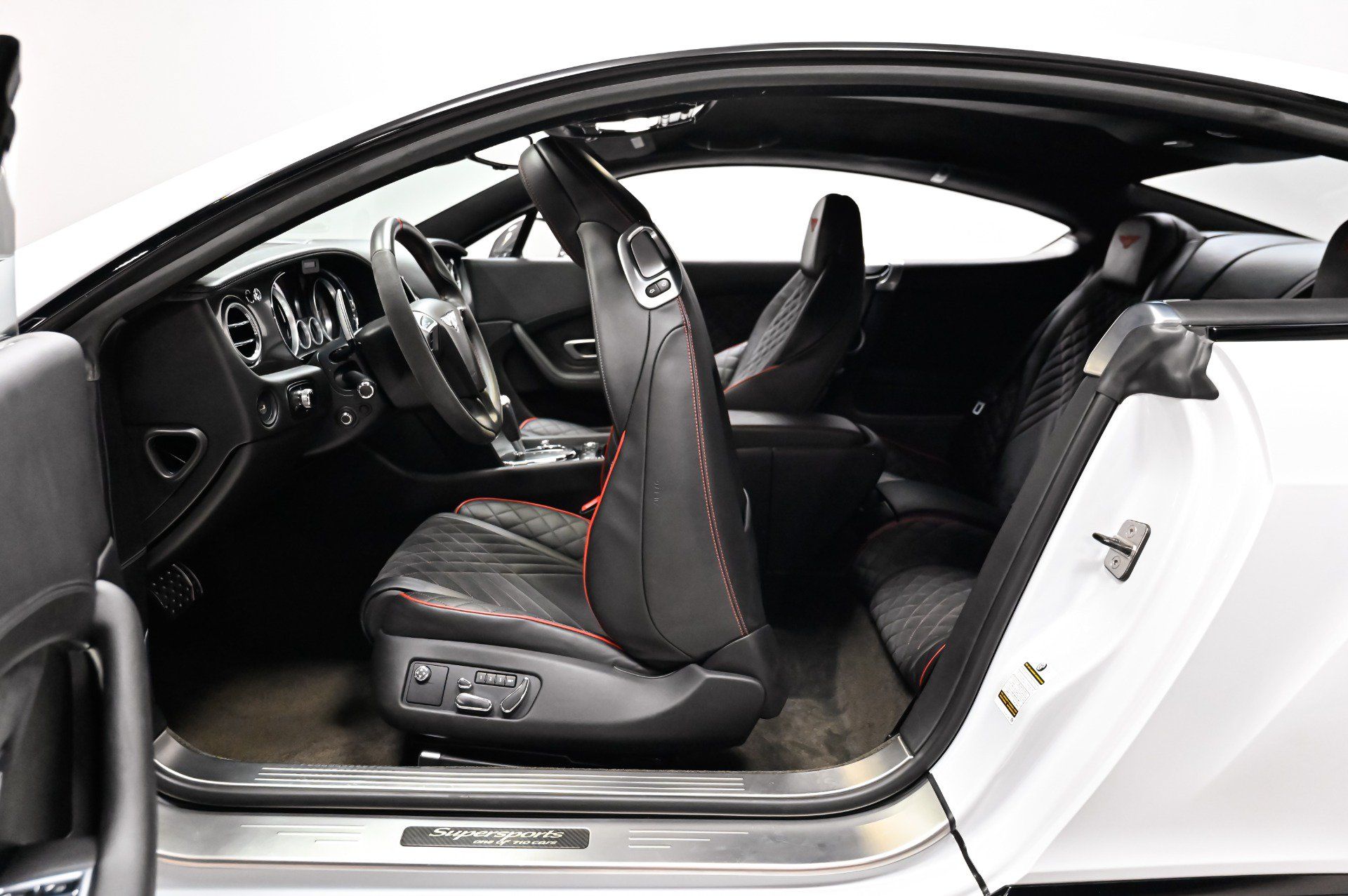 Used 2017 Bentley Continental GT Supersports AWD/4WD image 50