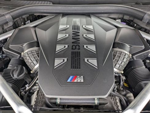 Used 2025 BMW X5 M60i image 22