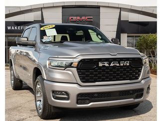 Used 2025 RAM 1500 Big Horn AWD/4WD video 1