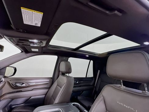 Certified 2022 GMC Yukon Denali AWD/4WD image 23