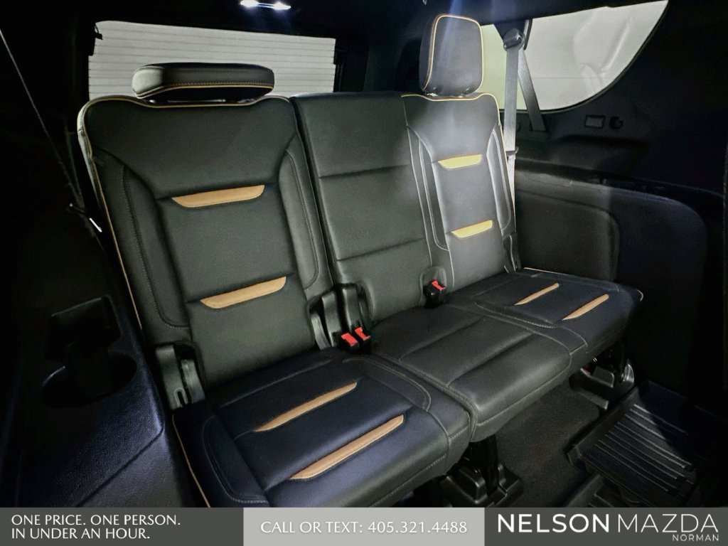 Used 2022 GMC Yukon XL AT4 AWD/4WD image 30