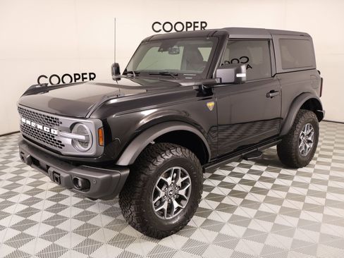 Used 2023 Ford Bronco Badlands AWD/4WD image 11