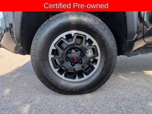 Certified 2026 Toyota Tacoma TRD Off-Road AWD/4WD image 9