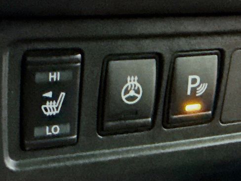 Certified 2023 Nissan Frontier PRO-4X w/ Pro Convenience Package image 21