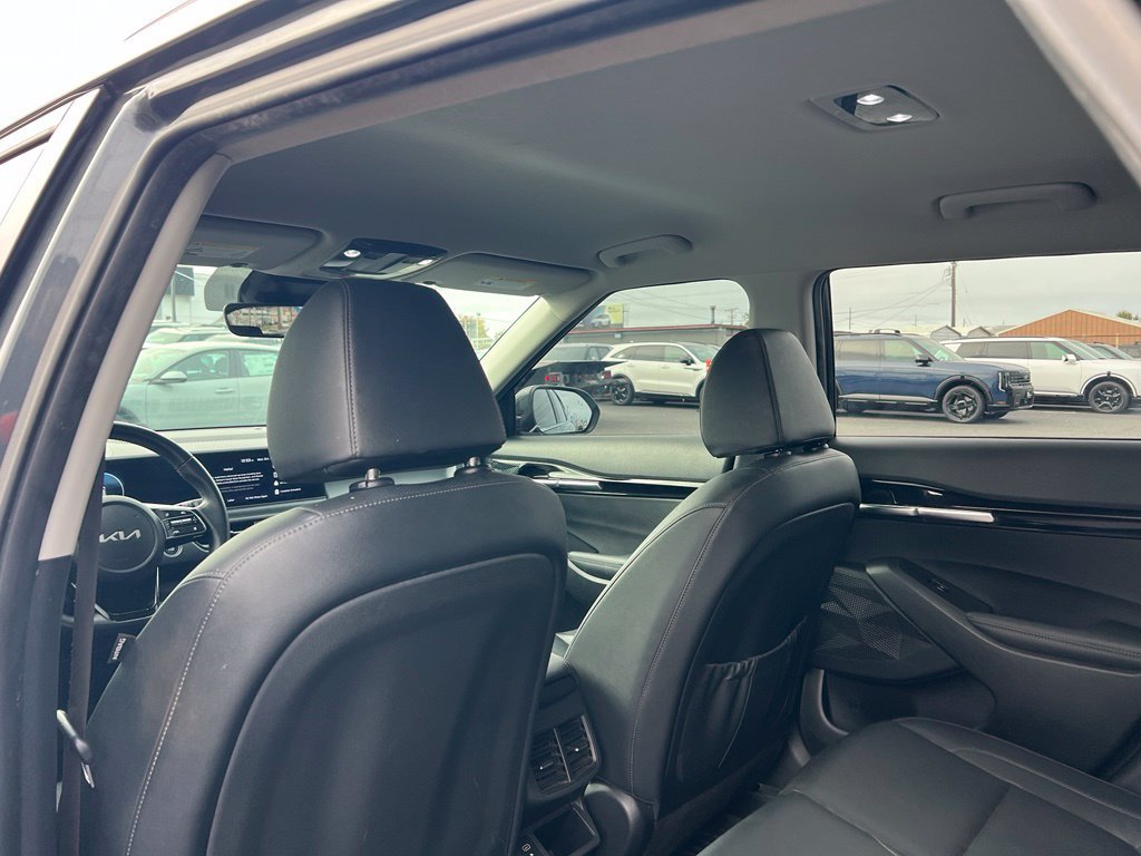 Certified 2024 Kia Seltos SX AWD/4WD image 11