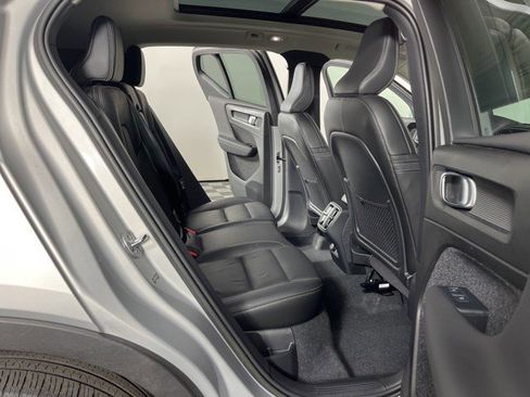 Used 2023 Volvo XC40 B5 Plus w/ Driver Assist Package AWD/4WD image 42