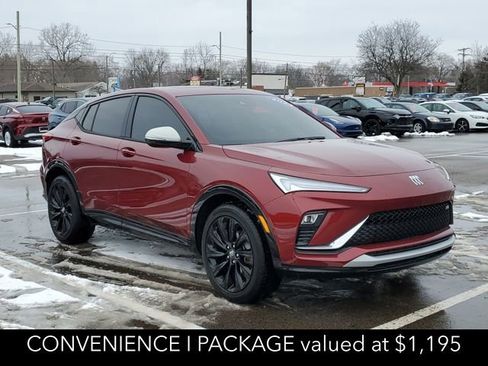 Used 2024 Buick Envista Sport Touring w/ Convenience I Package image 2