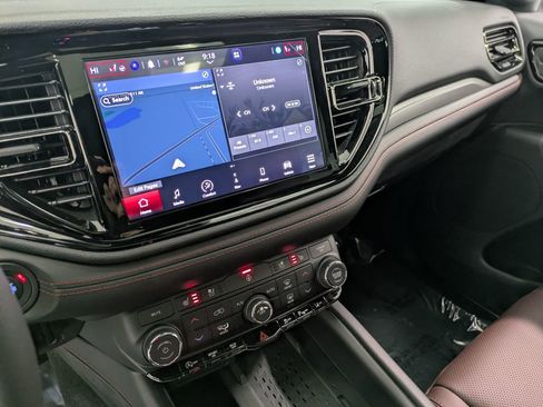 Used 2025 Dodge Durango GT image 10