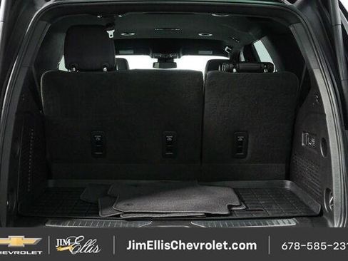 Used 2024 Chevrolet Tahoe Z71 w/ Luxury Package AWD/4WD image 25