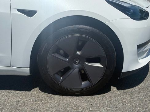 Used 2023 Tesla Model 3 Standard Range RWD image 33