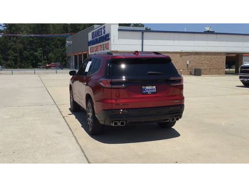 Used 2026 GMC Acadia Denali Ultimate w/ LPO, Floor Liner Package FWD image 7