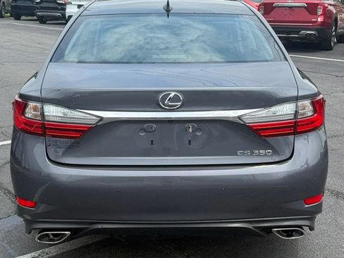 Used 2018 Lexus ES 350 w/ Luxury Package w/Wood Trim FWD image 14