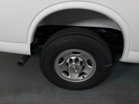 New 2026 Chevrolet Express 2500 w/ Driver Convenience Package RWD image 13