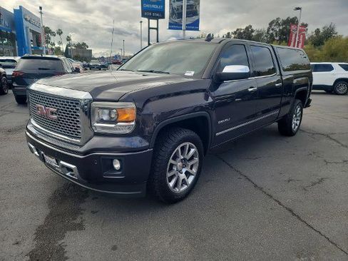 Used 2015 GMC Sierra 1500 Denali w/ Driver Alert Package image 4