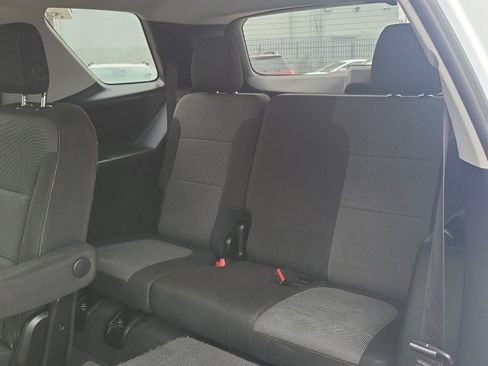 Used 2018 Chevrolet Traverse LT AWD/4WD image 25