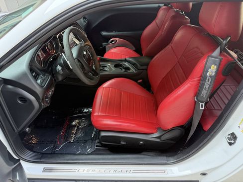 Used 2022 Dodge Challenger R/T Scat Pack RWD image 21