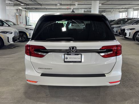 Used 2024 Honda Odyssey EX-L image 7